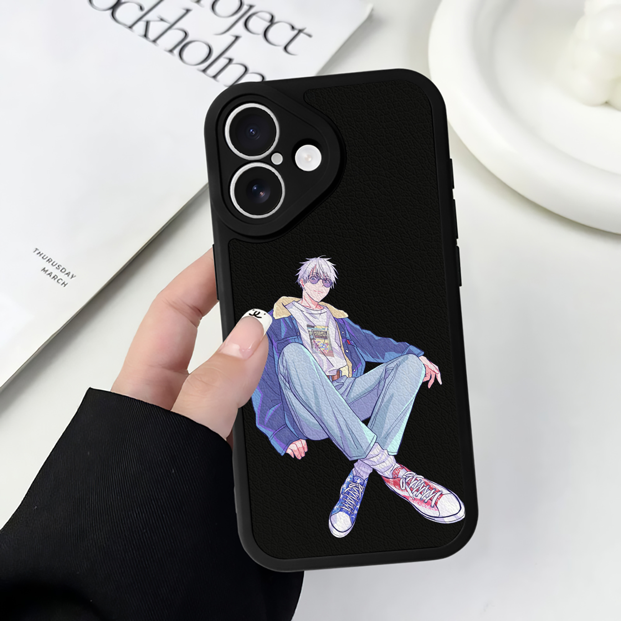 （画像用） 呪術廻戦 Jujutsu Kaisen 【iPhone 16シリーズ対応】シリコンスマホケース（レザー調） 材質：シリコン